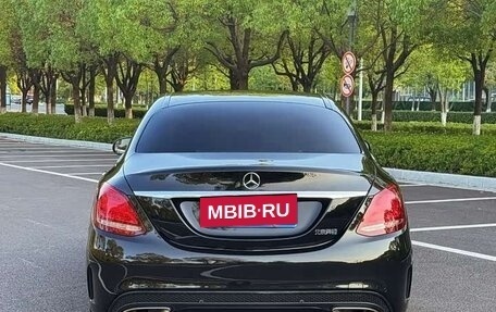 Mercedes-Benz C-Класс, 2018 год, 1 900 000 рублей, 4 фотография