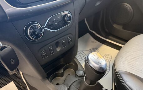 Renault Logan II, 2021 год, 1 279 000 рублей, 20 фотография