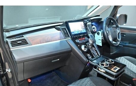 Mitsubishi Delica D:5 I, 2022 год, 4 088 000 рублей, 15 фотография