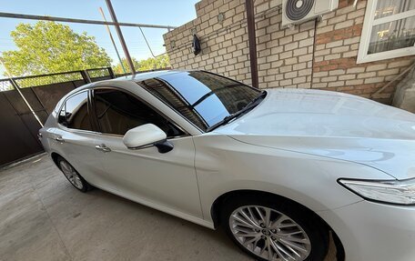 Toyota Camry, 2019 год, 2 550 000 рублей, 9 фотография