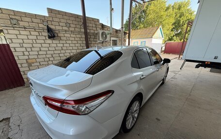 Toyota Camry, 2019 год, 2 550 000 рублей, 10 фотография