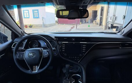 Toyota Camry, 2019 год, 2 550 000 рублей, 11 фотография