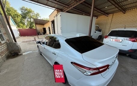 Toyota Camry, 2019 год, 2 550 000 рублей, 13 фотография