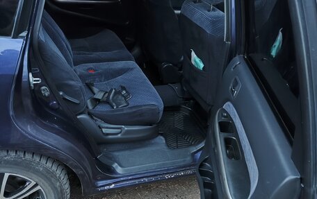 Honda Stream I рестайлинг, 2001 год, 450 000 рублей, 4 фотография