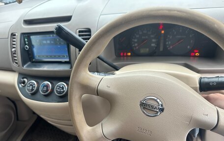 Nissan Serena II, 2004 год, 640 000 рублей, 16 фотография