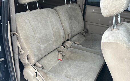 Nissan Serena II, 2004 год, 640 000 рублей, 15 фотография