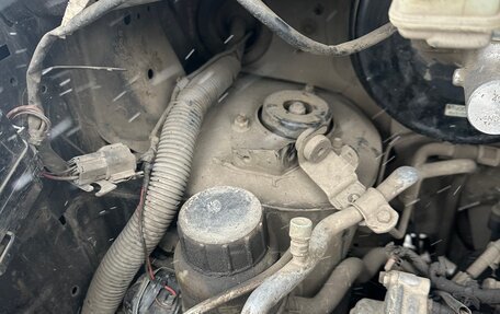 Nissan Serena II, 2004 год, 640 000 рублей, 22 фотография