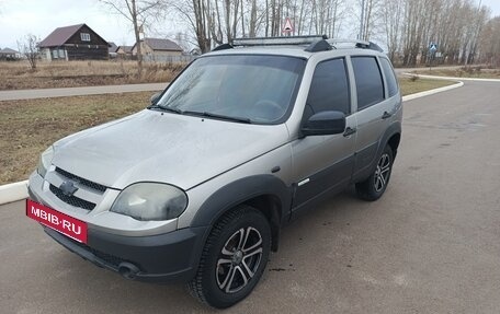 Chevrolet Niva I рестайлинг, 2012 год, 400 000 рублей, 10 фотография