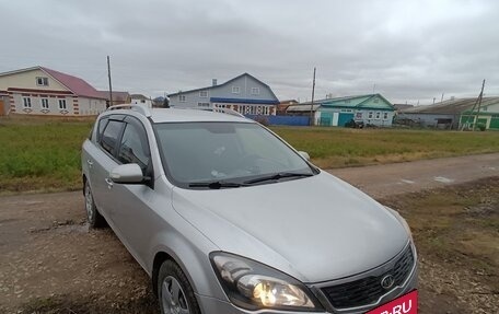 KIA cee'd I рестайлинг, 2012 год, 699 000 рублей, 3 фотография