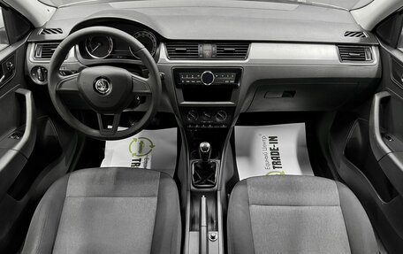 Skoda Rapid I, 2017 год, 1 095 000 рублей, 11 фотография