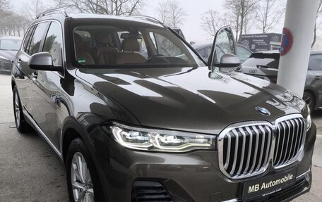 BMW X7, 2022 год, 6 710 000 рублей, 4 фотография
