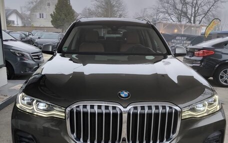 BMW X7, 2022 год, 6 710 000 рублей, 8 фотография