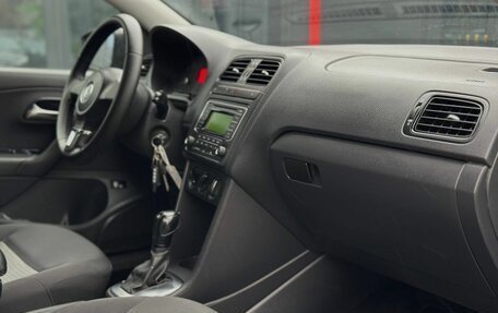 Volkswagen Polo VI (EU Market), 2011 год, 759 000 рублей, 23 фотография