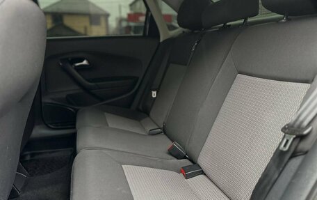 Volkswagen Polo VI (EU Market), 2011 год, 759 000 рублей, 27 фотография