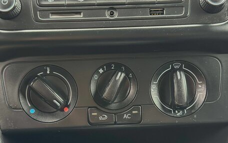 Volkswagen Polo VI (EU Market), 2011 год, 759 000 рублей, 26 фотография