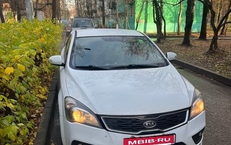 KIA cee'd I рестайлинг, 2011 год, 640 000 рублей, 6 фотография