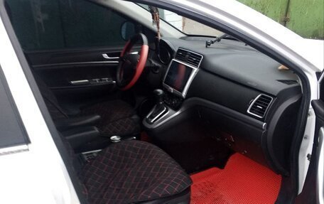 Haval H6, 2017 год, 1 350 000 рублей, 12 фотография