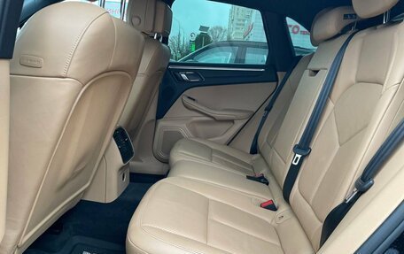 Porsche Macan I рестайлинг, 2018 год, 3 500 000 рублей, 14 фотография