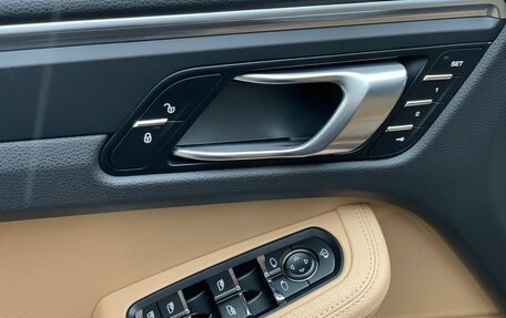 Porsche Macan I рестайлинг, 2018 год, 3 500 000 рублей, 22 фотография