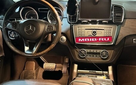 Mercedes-Benz GLE, 2017 год, 4 200 000 рублей, 9 фотография