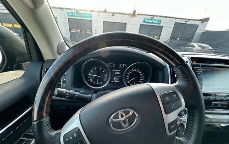 Toyota Land Cruiser 200, 2013 год, 5 360 000 рублей, 7 фотография
