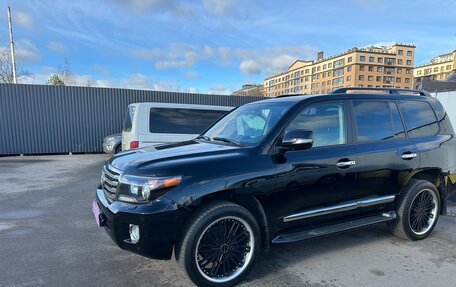 Toyota Land Cruiser 200, 2013 год, 5 360 000 рублей, 3 фотография