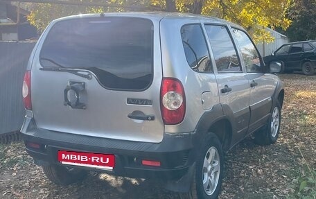 Chevrolet Niva I рестайлинг, 2011 год, 370 000 рублей, 5 фотография