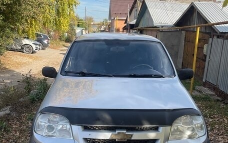 Chevrolet Niva I рестайлинг, 2011 год, 370 000 рублей, 2 фотография