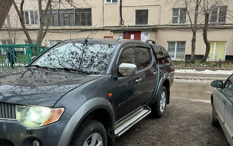 Mitsubishi L200 IV рестайлинг, 2007 год, 1 360 000 рублей, 2 фотография