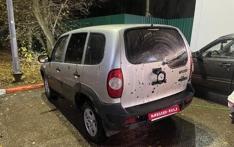 Chevrolet Niva I рестайлинг, 2011 год, 370 000 рублей, 17 фотография