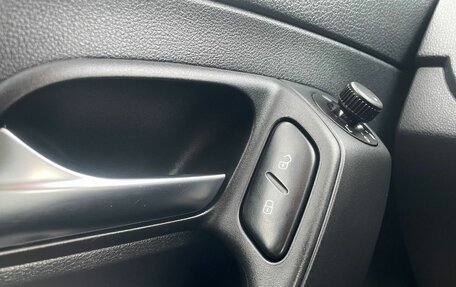 Volkswagen Polo VI (EU Market), 2013 год, 777 000 рублей, 13 фотография