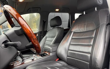 Volkswagen Touareg III, 2007 год, 1 319 000 рублей, 17 фотография