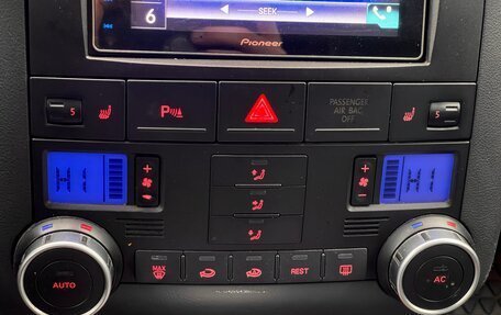 Volkswagen Touareg III, 2007 год, 1 319 000 рублей, 24 фотография