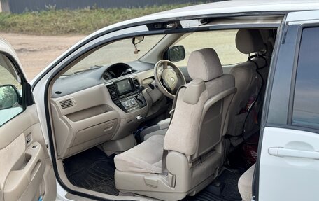 Toyota Raum II, 2005 год, 400 000 рублей, 10 фотография