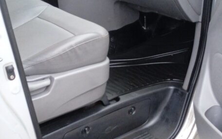 Hyundai Grand Starex Grand Starex I рестайлинг 2, 2008 год, 925 000 рублей, 14 фотография