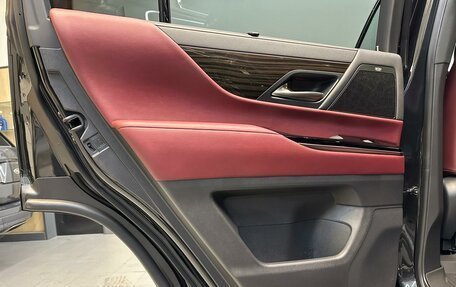 Lexus LX, 2023 год, 16 490 000 рублей, 18 фотография