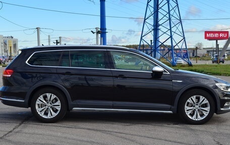 Volkswagen Passat B8 рестайлинг, 2017 год, 2 655 000 рублей, 4 фотография