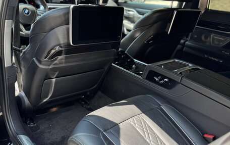 BMW 7 серия, 2016 год, 3 600 000 рублей, 6 фотография