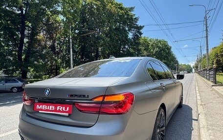 BMW 7 серия, 2016 год, 3 600 000 рублей, 15 фотография