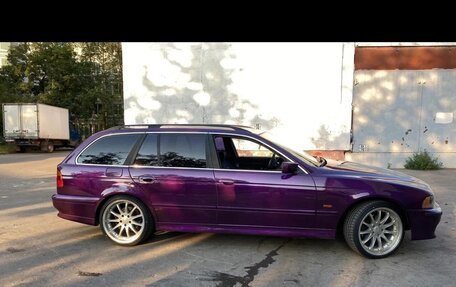 BMW 5 серия, 2003 год, 720 000 рублей, 1 фотография