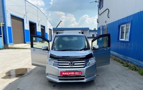 Honda Stepwgn IV, 2014 год, 1 400 000 рублей, 8 фотография