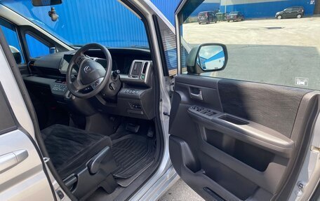 Honda Stepwgn IV, 2014 год, 1 400 000 рублей, 12 фотография