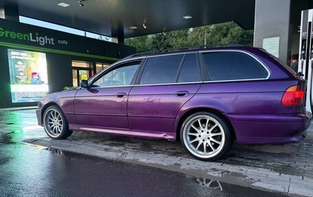 BMW 5 серия, 2003 год, 720 000 рублей, 2 фотография