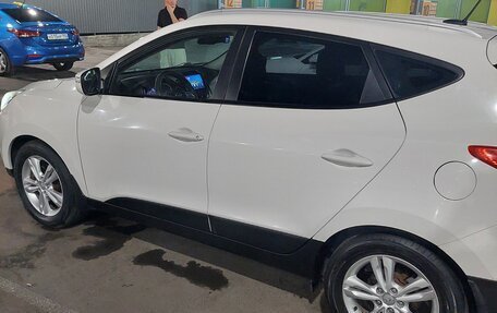 Hyundai ix35 I рестайлинг, 2012 год, 1 050 000 рублей, 3 фотография