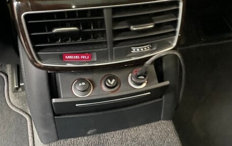 Audi A8, 2016 год, 2 640 000 рублей, 9 фотография