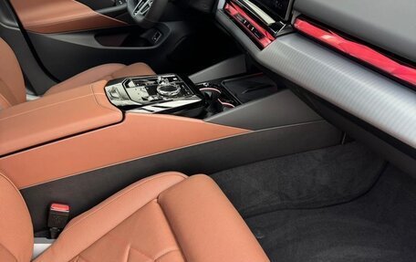 BMW 5 серия, 2025 год, 9 700 000 рублей, 12 фотография