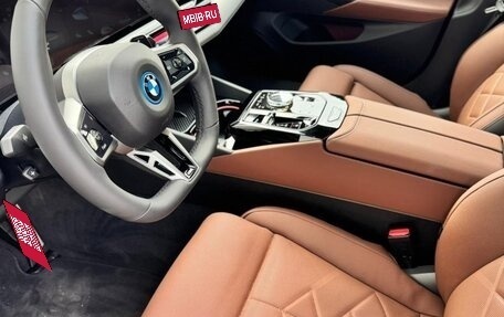 BMW 5 серия, 2025 год, 9 700 000 рублей, 11 фотография