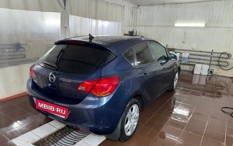 Opel Astra J, 2010 год, 1 000 000 рублей, 6 фотография