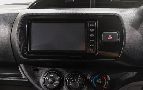 Toyota Vitz, 2018 год, 1 029 000 рублей, 20 фотография