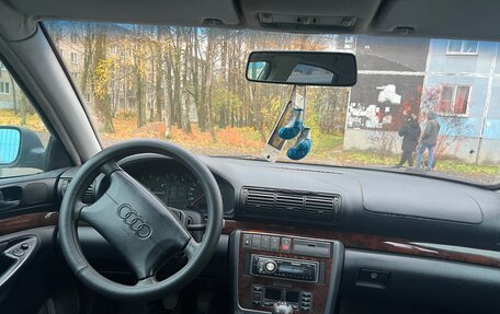 Audi A4, 1996 год, 250 000 рублей, 4 фотография